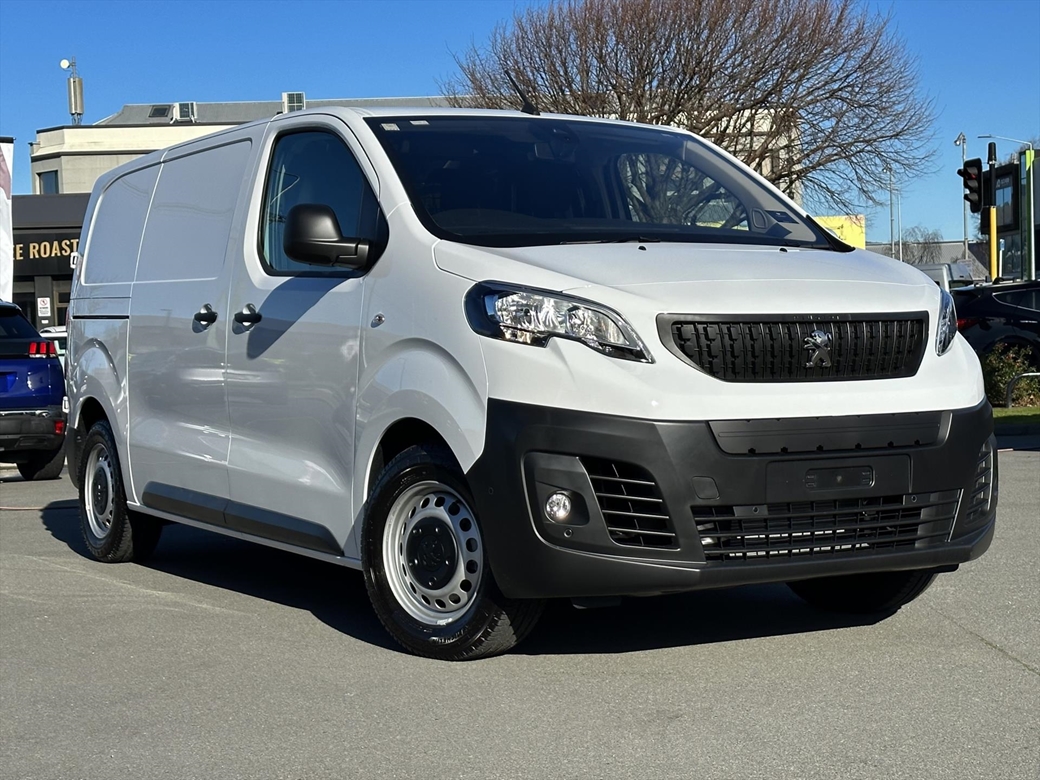 2024 Peugeot Expert 50kms | Image 1 of 15