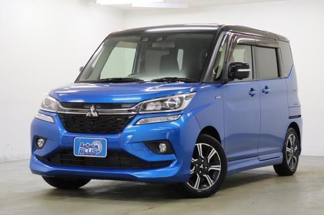 2019 Mitsubishi Delica D2 14,500kms | Image 1 of 20