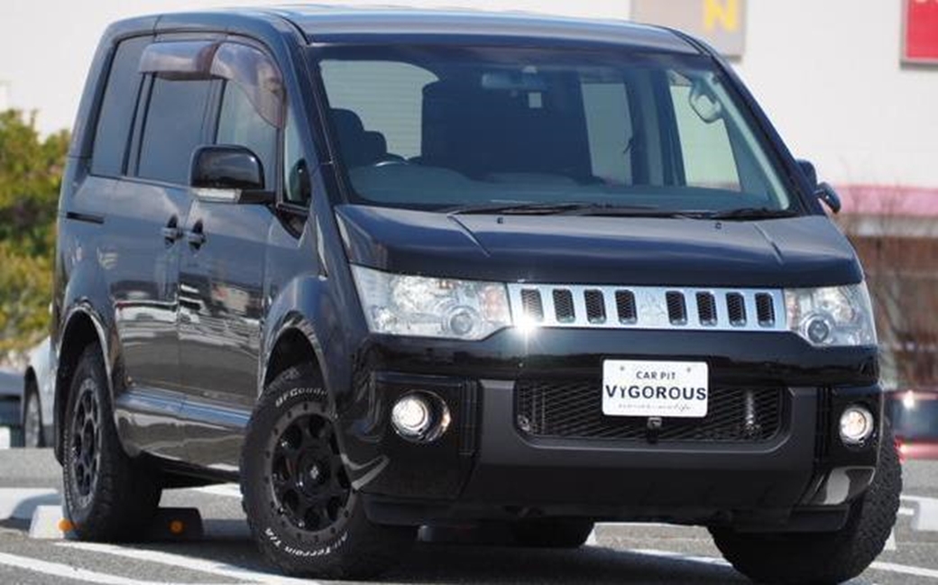 2012 Mitsubishi Delica D5 G Power 96,472kms | Image 1 of 18