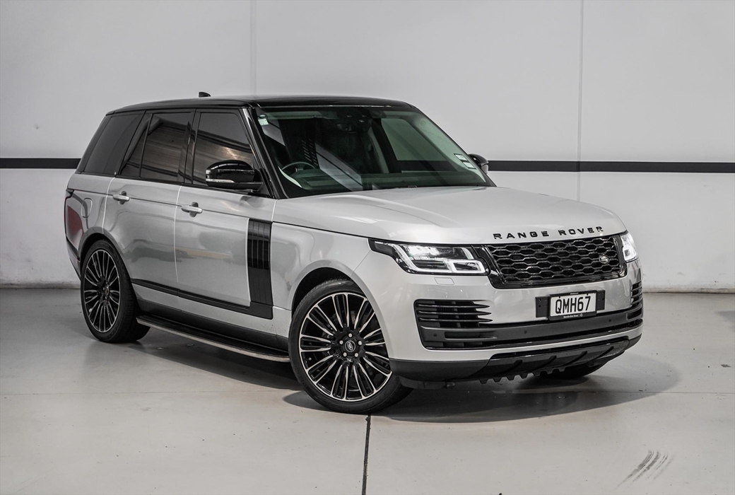 2018 Land Rover Range Rover Vogue 53,800kms | Image 1 of 21