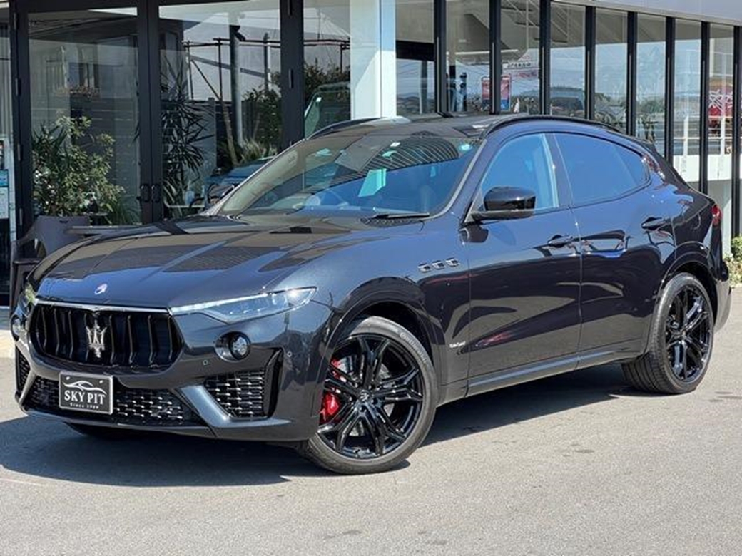 2019 Maserati Levante S 4WD 10,700kms | Image 1 of 20