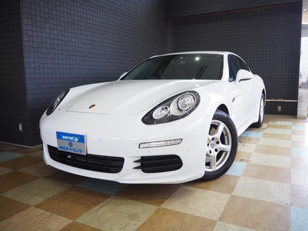 2014 Porsche Panamera 42,872kms | Image 1 of 20