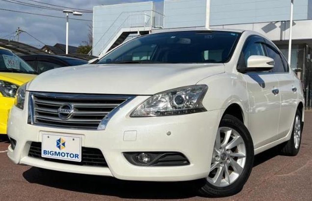 2013 Nissan Sylphy G 48,000kms | Image 1 of 18