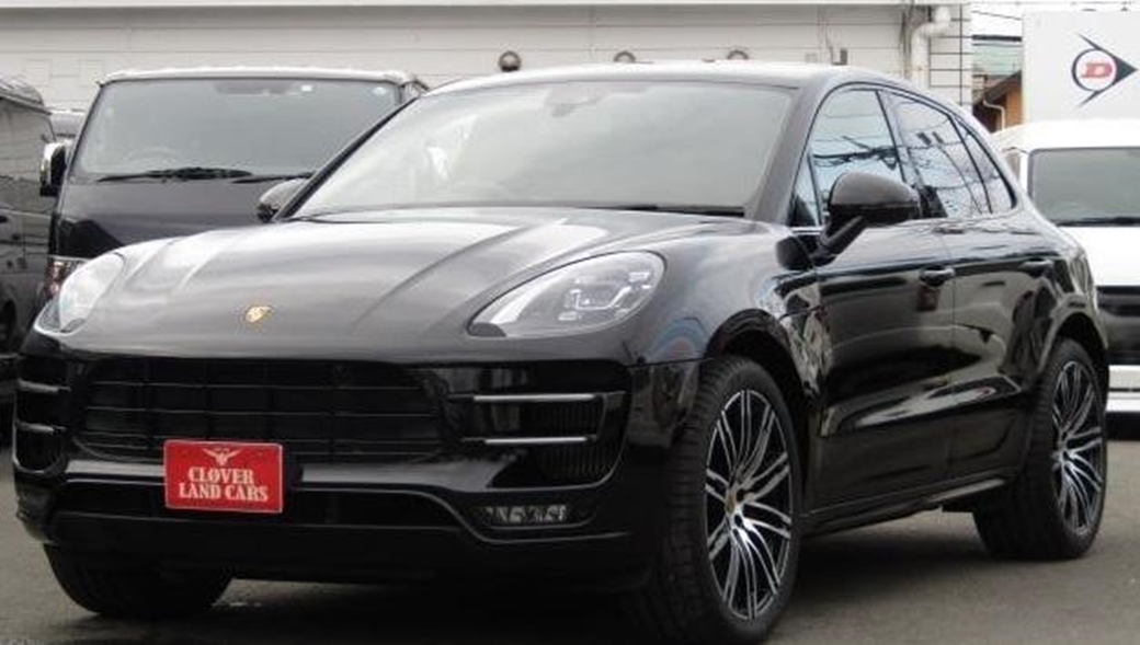2017 Porsche Macan Turbo 4WD 42,297kms | Image 1 of 20