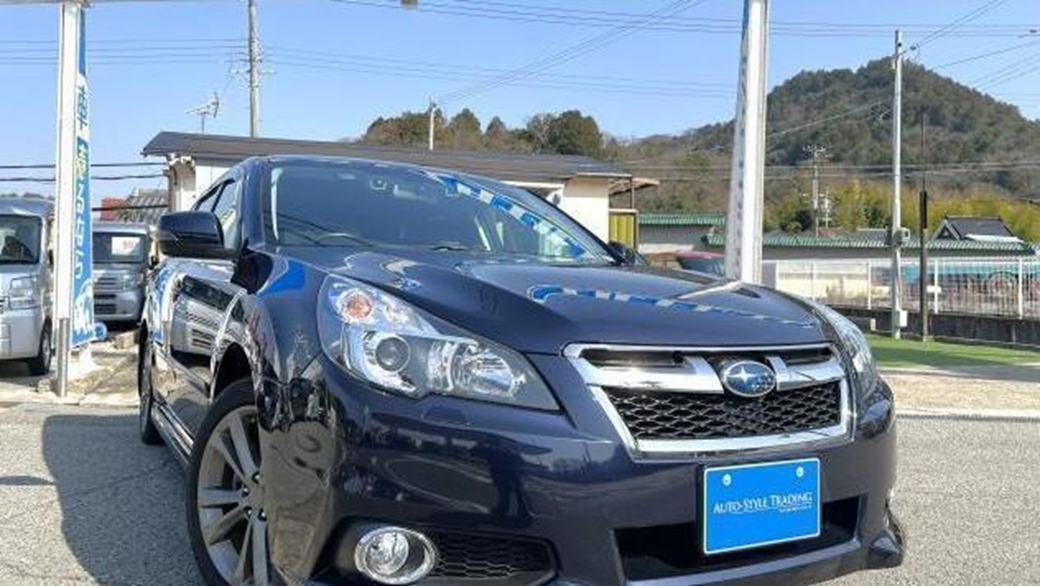 2013 Subaru Legacy 42,999mls | Image 1 of 20