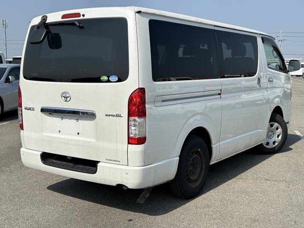 2019 Toyota Hiace 85,200kms | Image 1 of 18