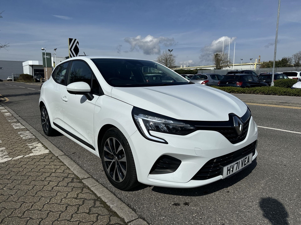 2021 Renault Clio 32,285kms | Image 1 of 40