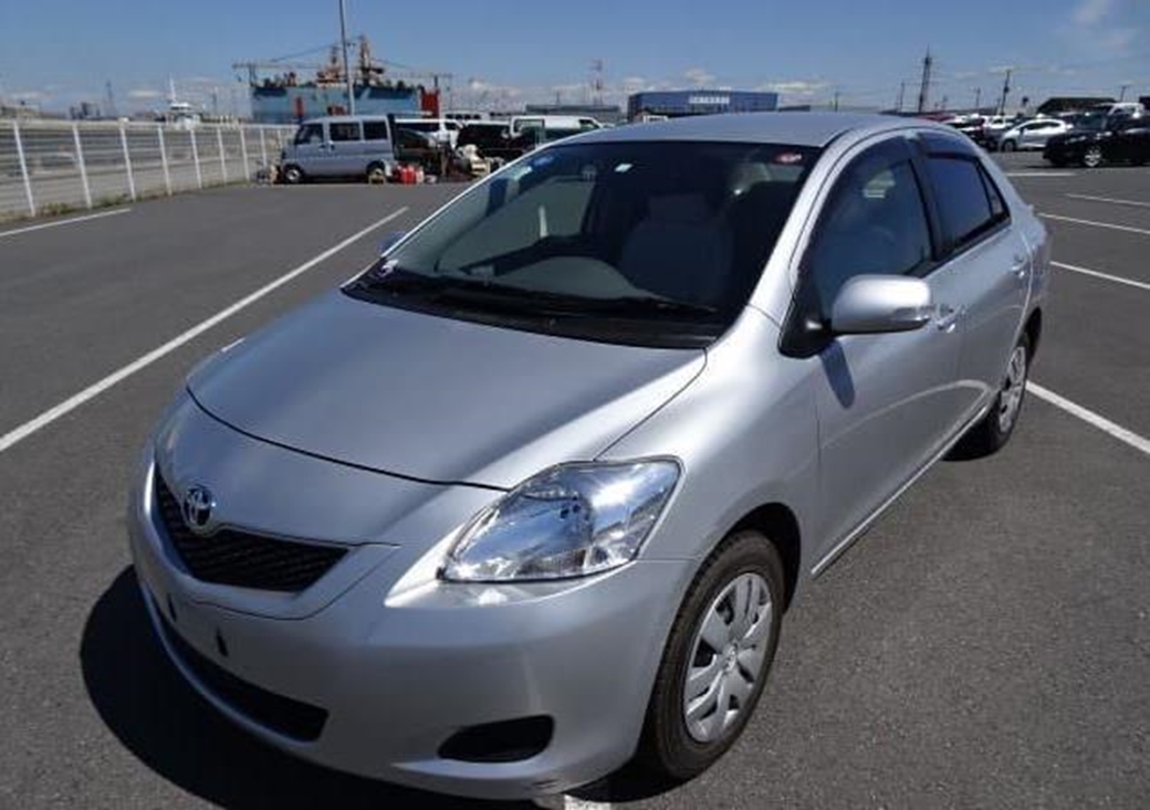 2012 Toyota Belta X 39,977kms | Image 1 of 21