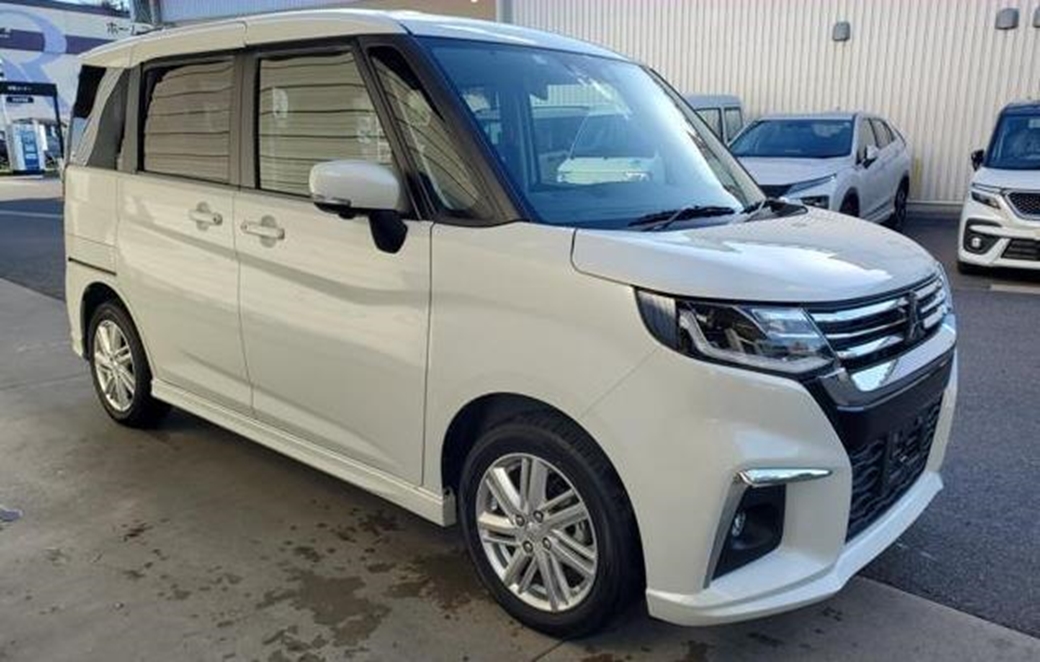 2023 Mitsubishi Delica D2 4WD 6,000kms | Image 1 of 20