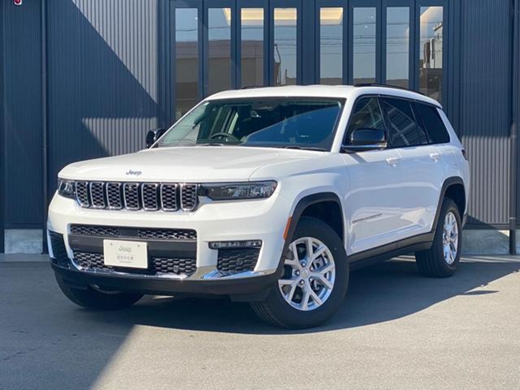 2023 Jeep Grand Cherokee Limited 4WD 300kms | Image 1 of 19