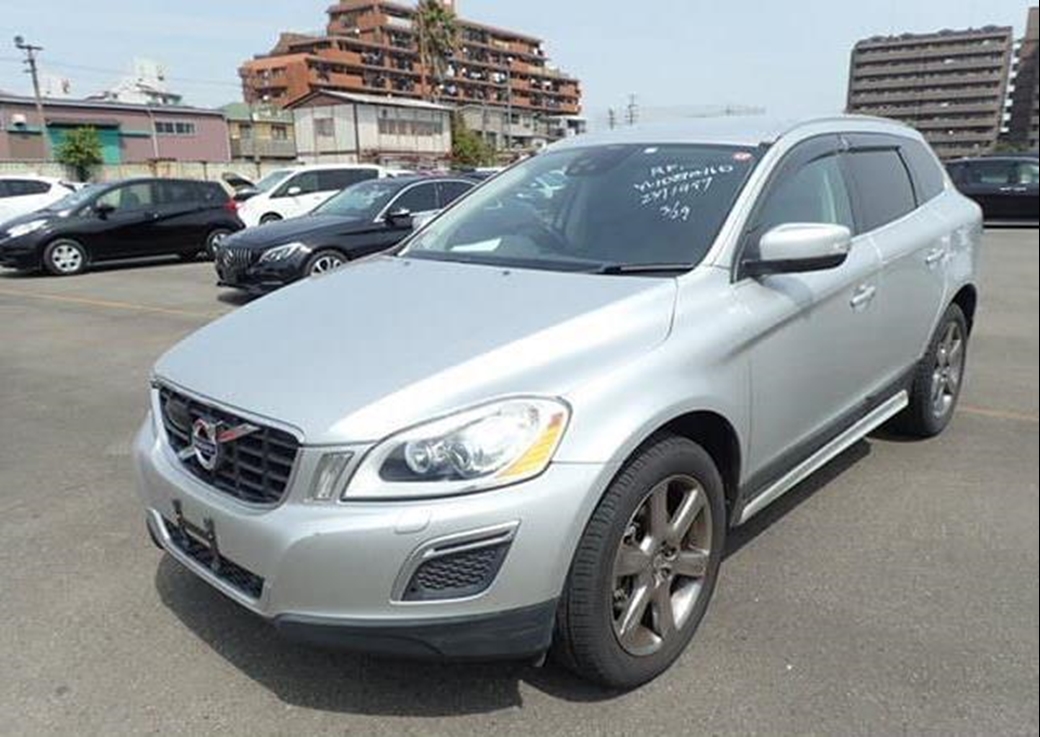2013 Volvo XC60 4WD 96,148kms | Image 1 of 21