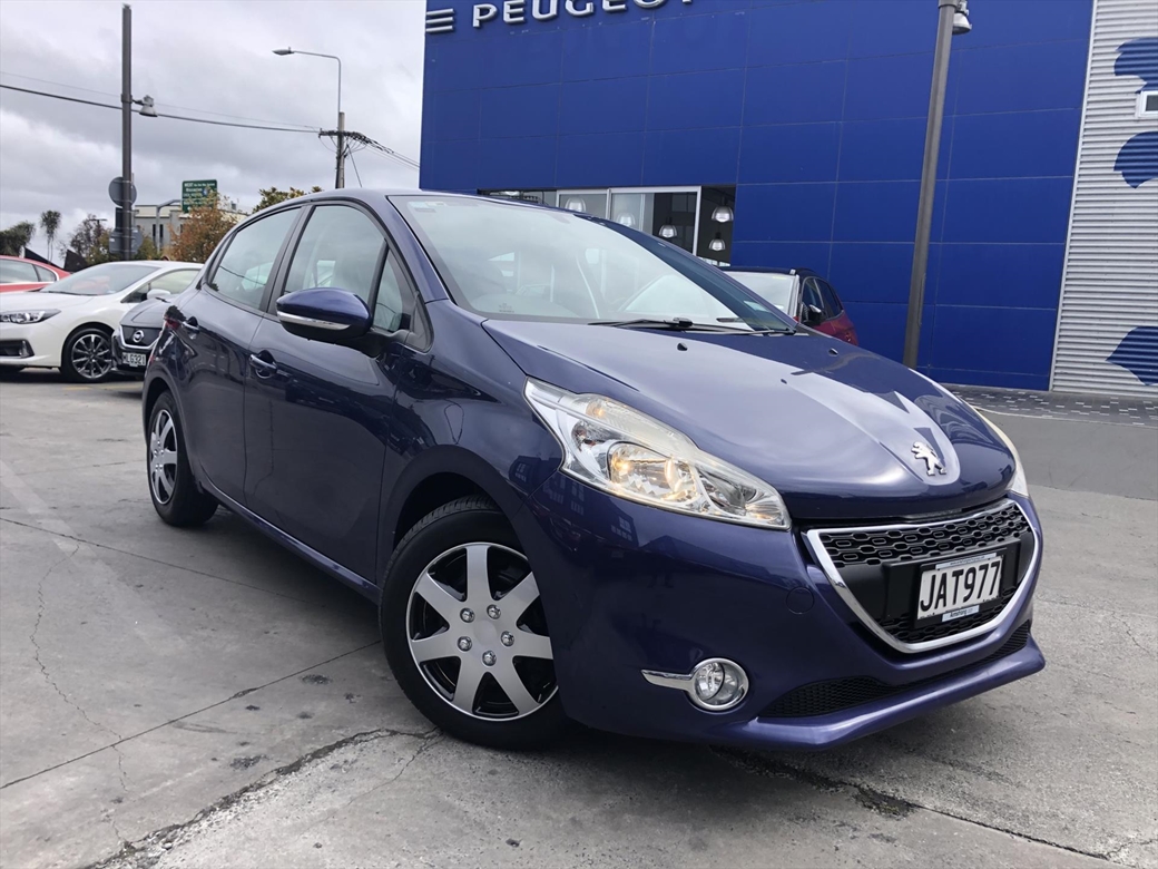 2015 Peugeot 208 108,500kms | Image 1 of 14
