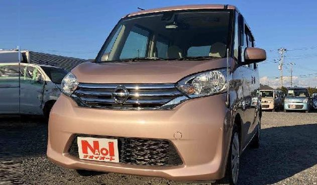 2015 Nissan Dayz Roox 63,868kms | Image 1 of 10