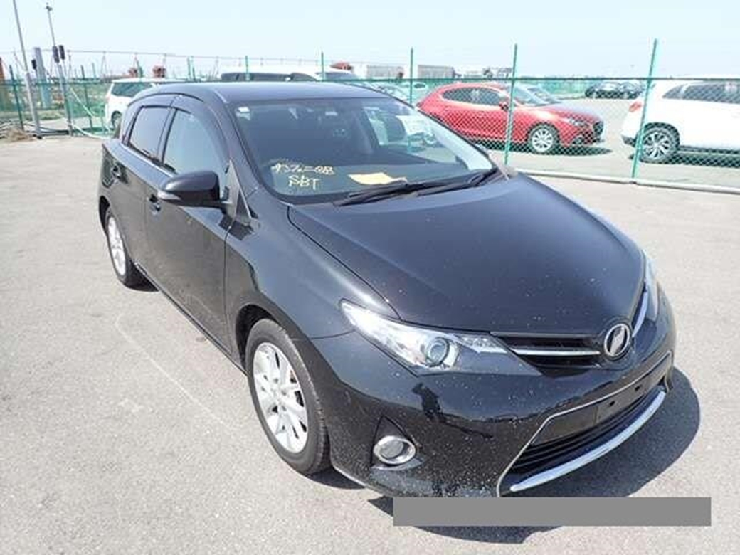 2012 Toyota Auris 150X 72,000kms | Image 1 of 27