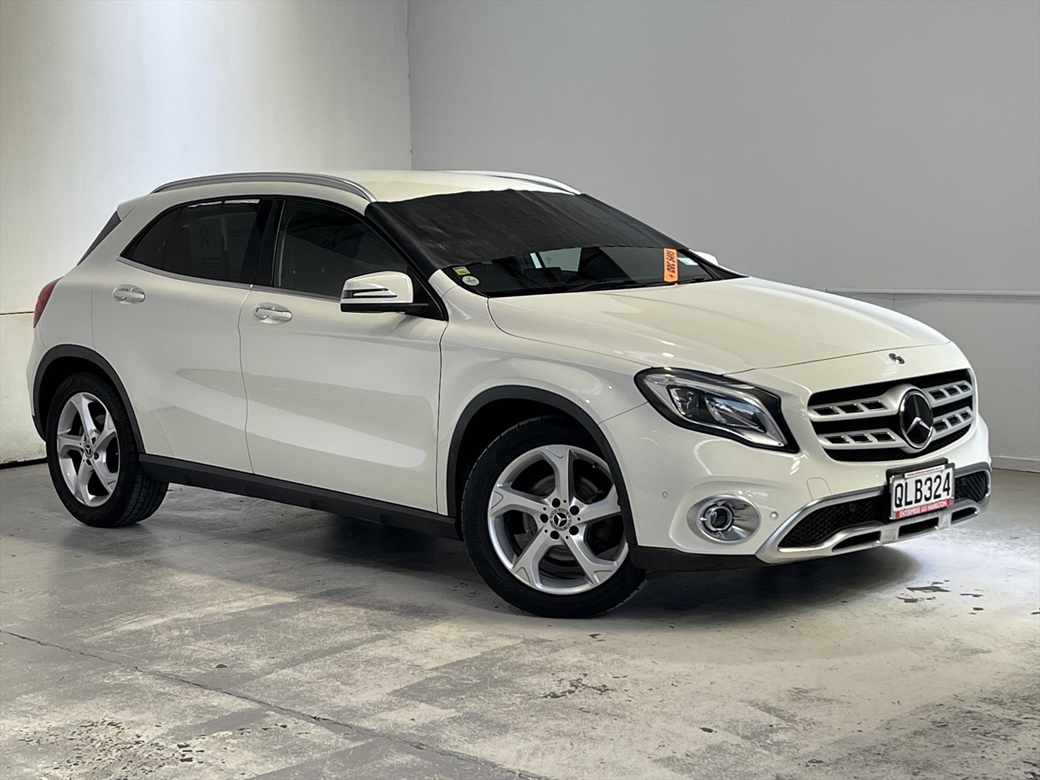 2017 Mercedes-Benz GLA Class GLA180 70,772kms | Image 1 of 18