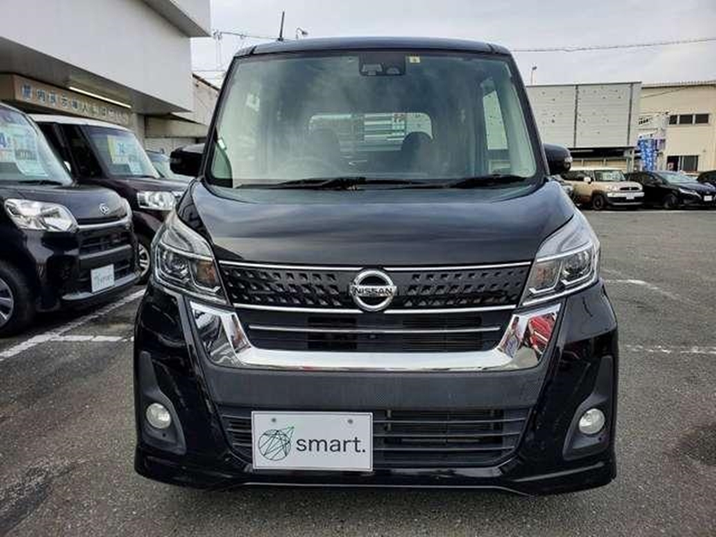 2017 Nissan Dayz Roox 68,000kms | Image 1 of 20
