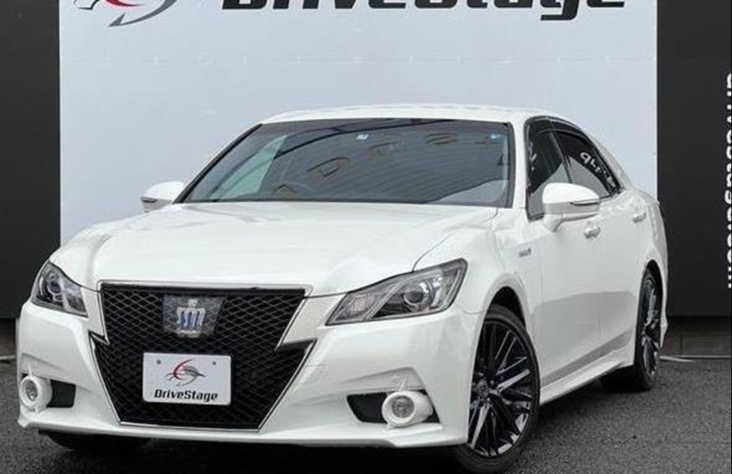 2015 Toyota Crown Athlete 36,899kms | Image 1 of 20