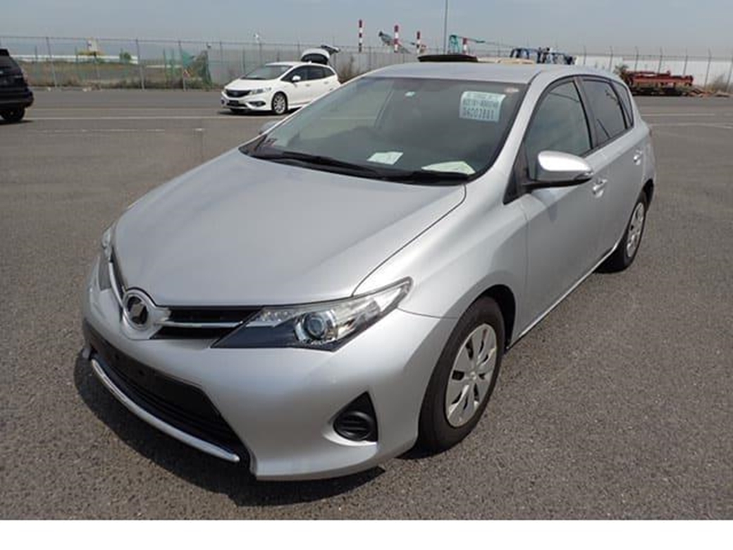 2012 Toyota Auris 150X 52,217kms | Image 1 of 18