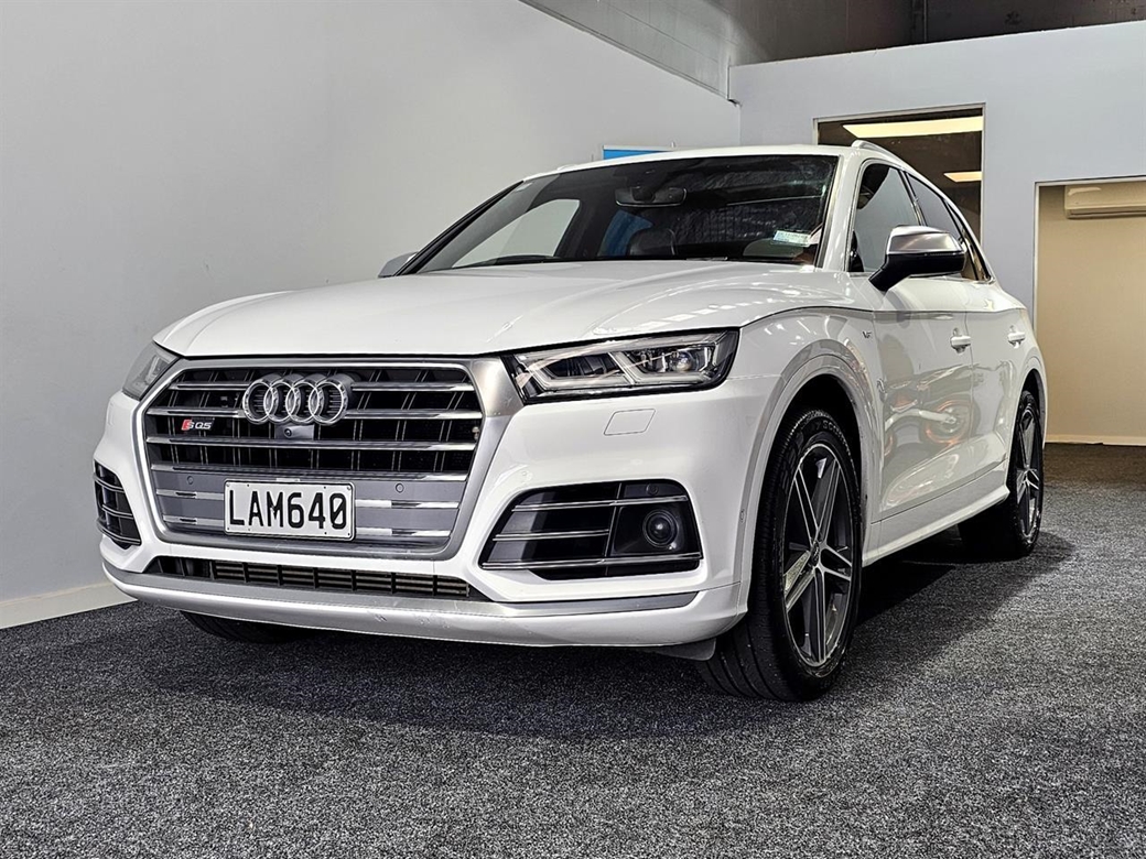 2017 Audi SQ5 4WD 83,518kms | Image 1 of 20