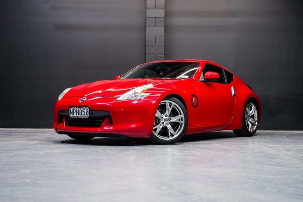2009 Nissan Fairlady Z 71,000kms | Image 1 of 15
