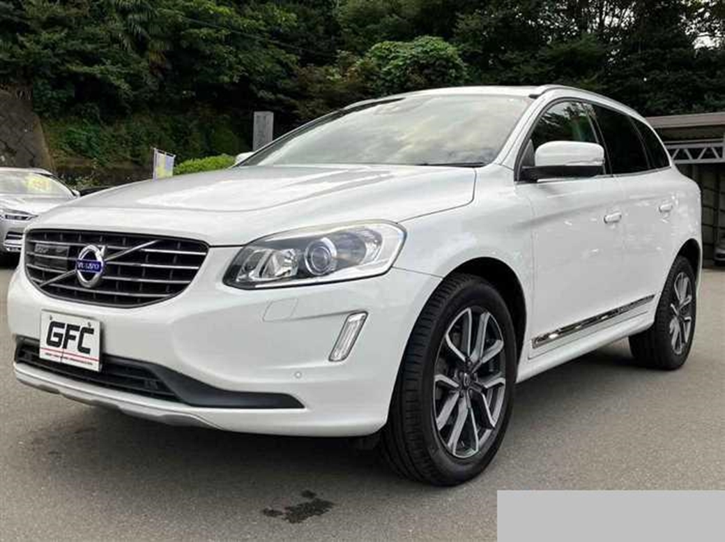 2017 Volvo XC60 4WD 34,000kms | Image 1 of 25
