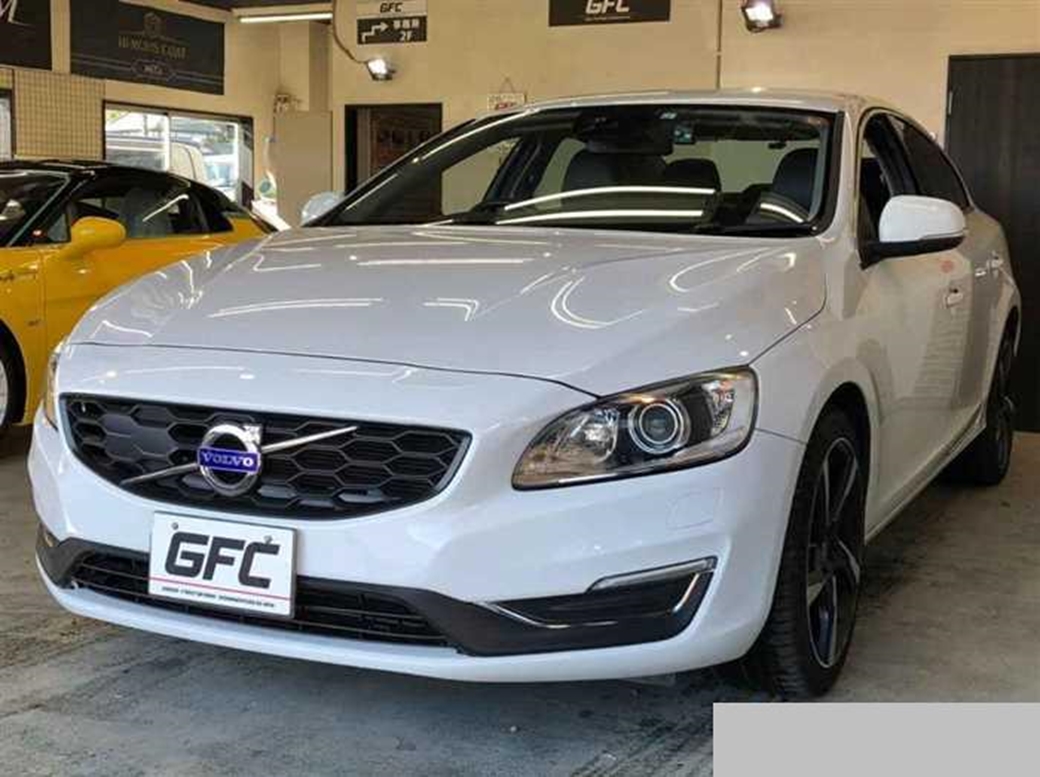 2013 Volvo S60 4WD 47,000kms | Image 1 of 21