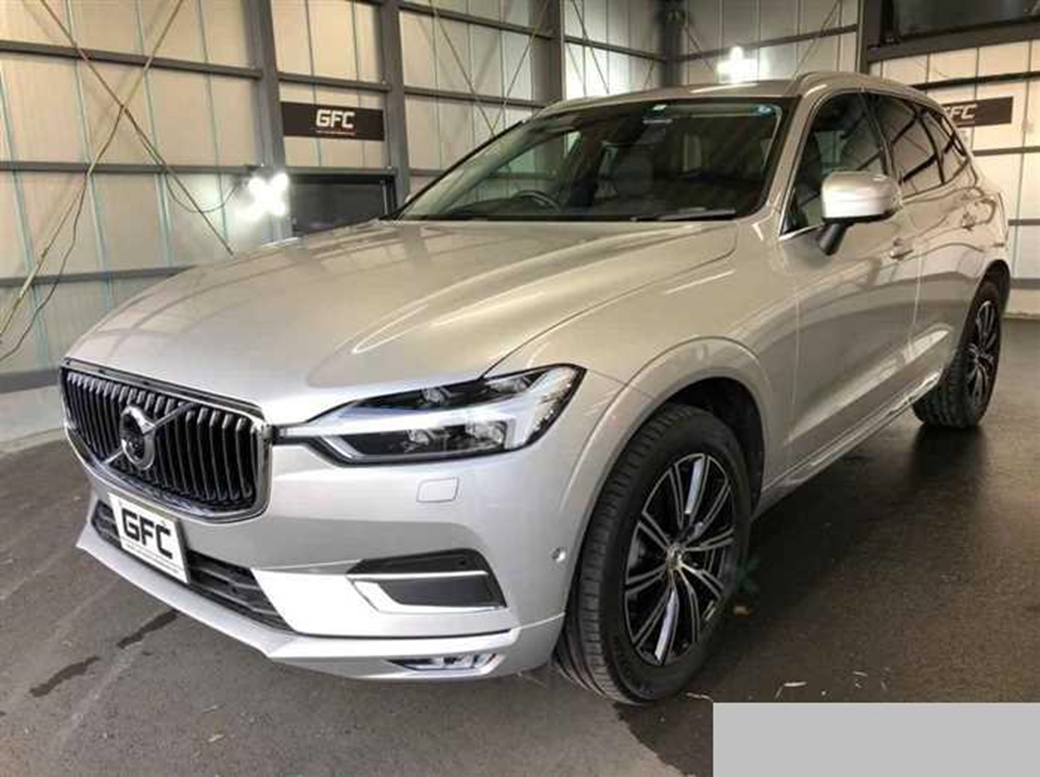 2020 Volvo XC60 4WD 13,000kms | Image 1 of 22