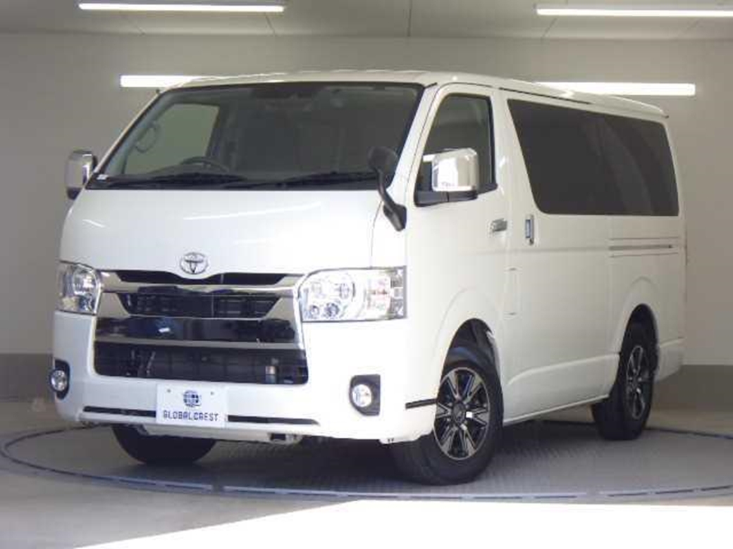 2022 Toyota Hiace 25,300kms | Image 1 of 19