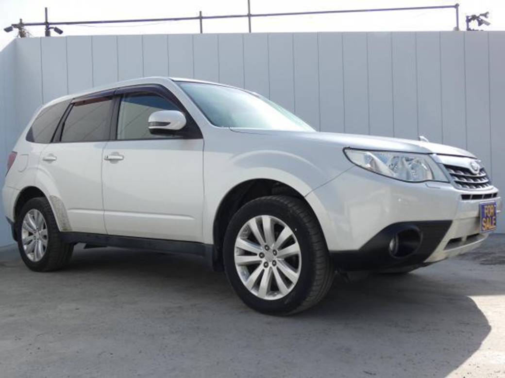 2011 Subaru Forester 4WD 70,215mls | Image 1 of 20