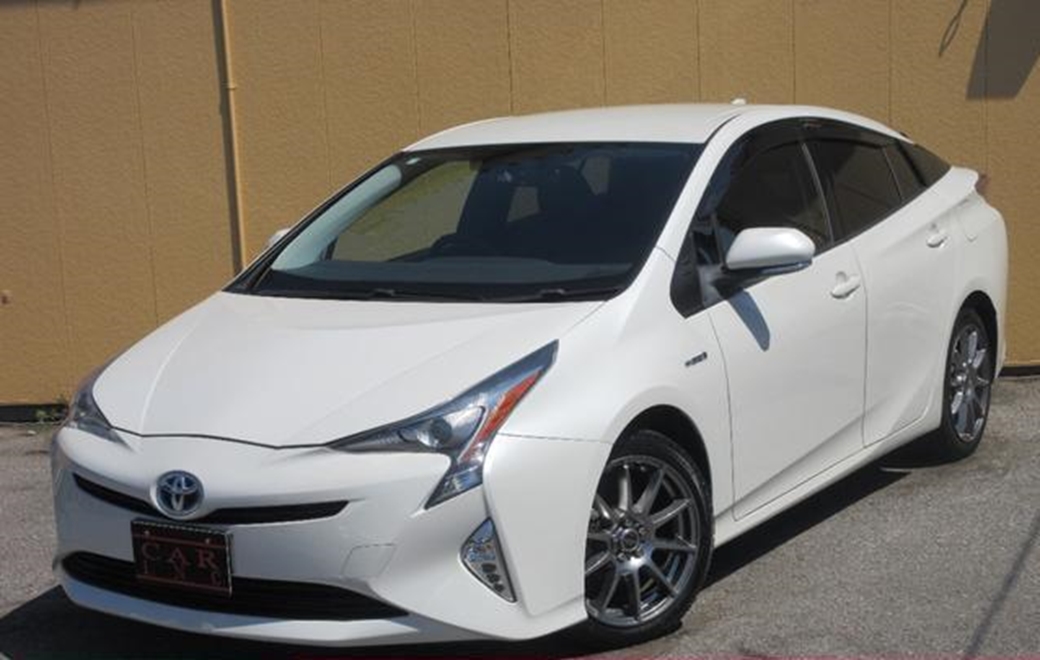 2015 Toyota Prius 96,592kms | Image 1 of 19