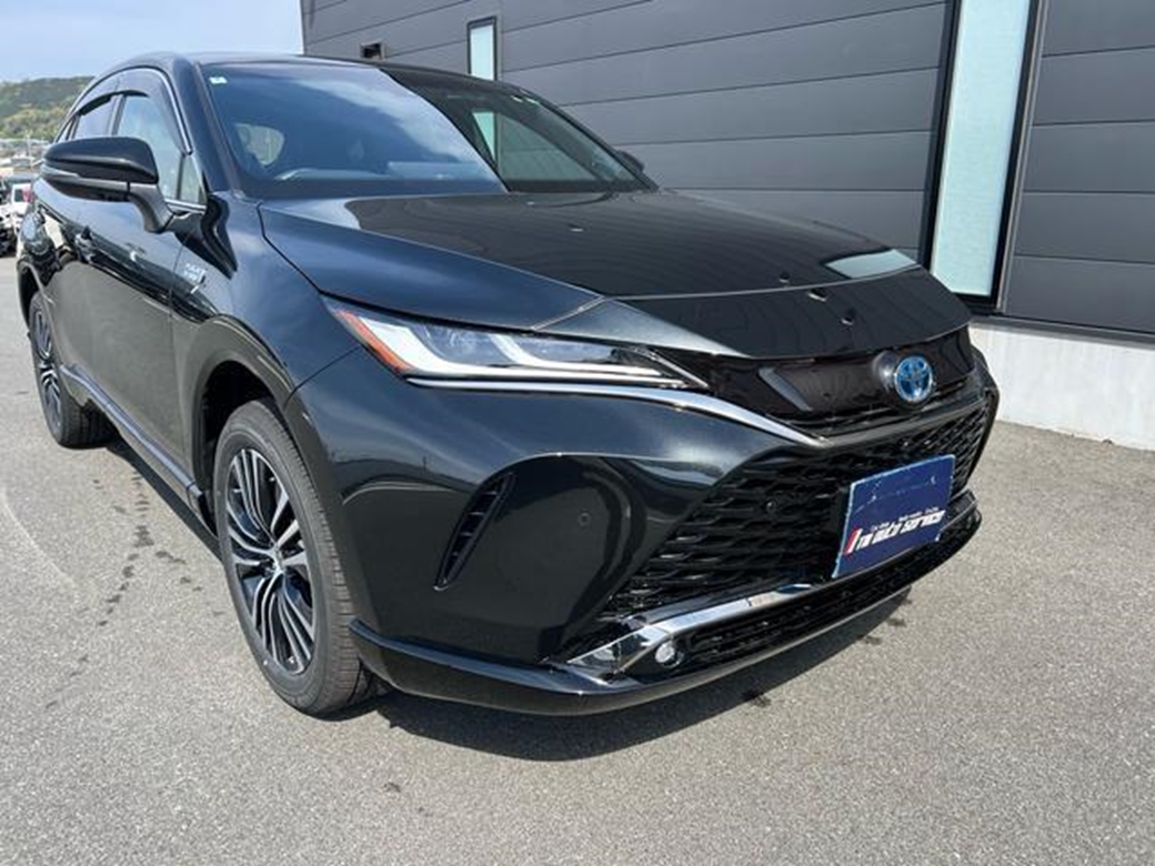 2024 Toyota Harrier 4WD 10kms | Image 1 of 20