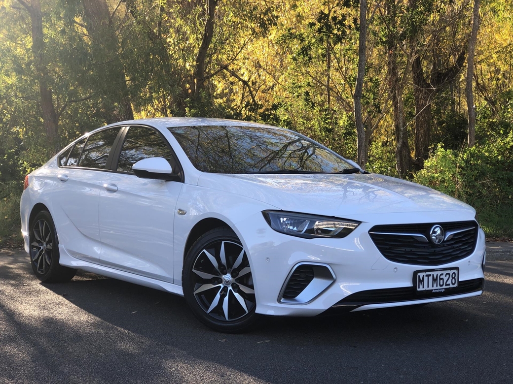 2020 Holden Commodore 89,003kms | Image 1 of 20