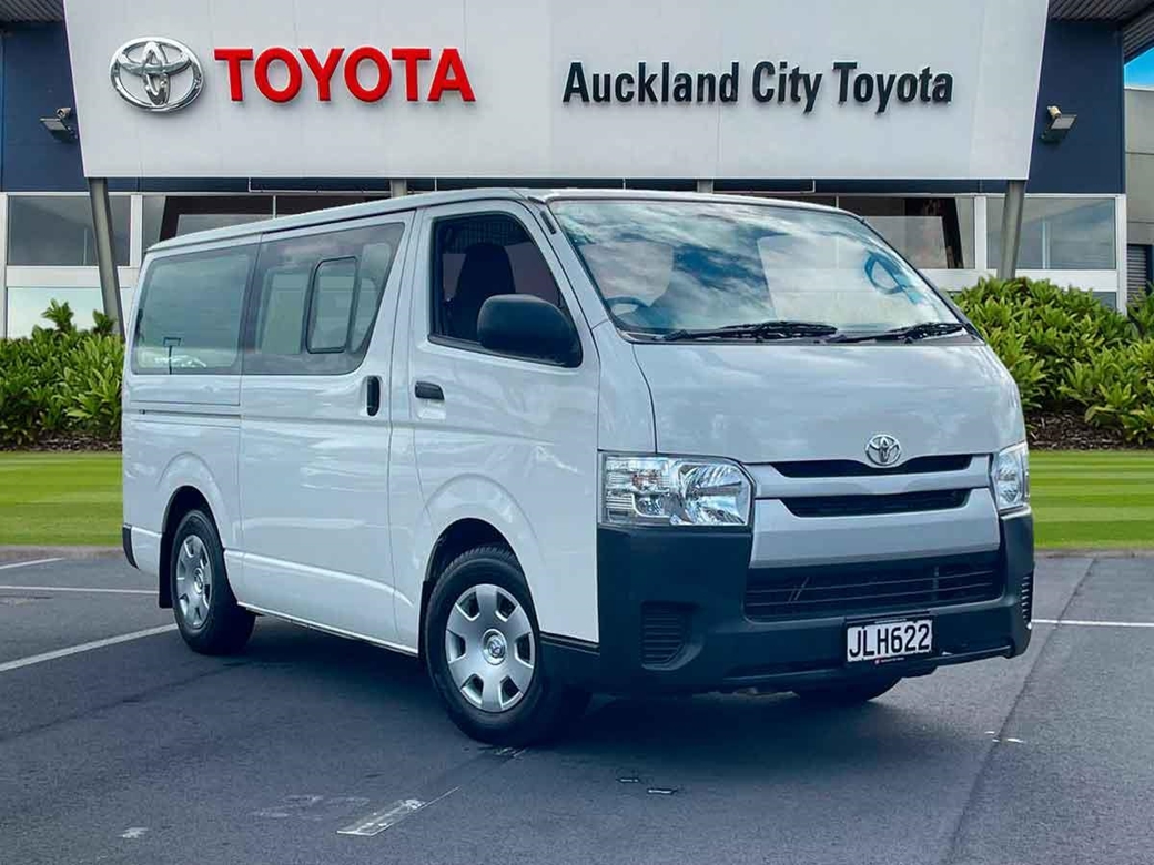 2015 Toyota Hiace 143,630kms | Image 1 of 16