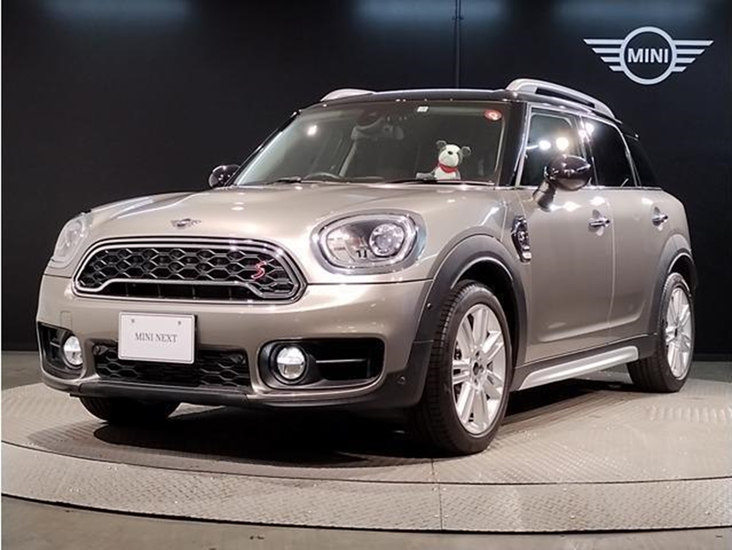 2019 Mini Cooper Crossover 11,000kms | Image 1 of 17