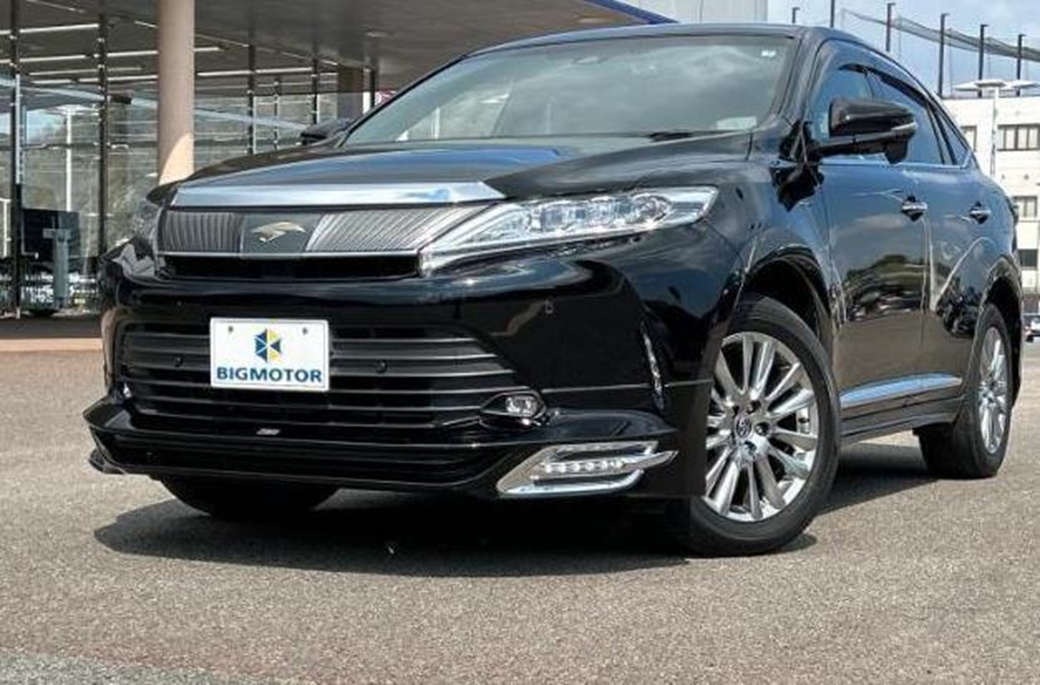 2019 Toyota Harrier 31,000kms | Image 1 of 18