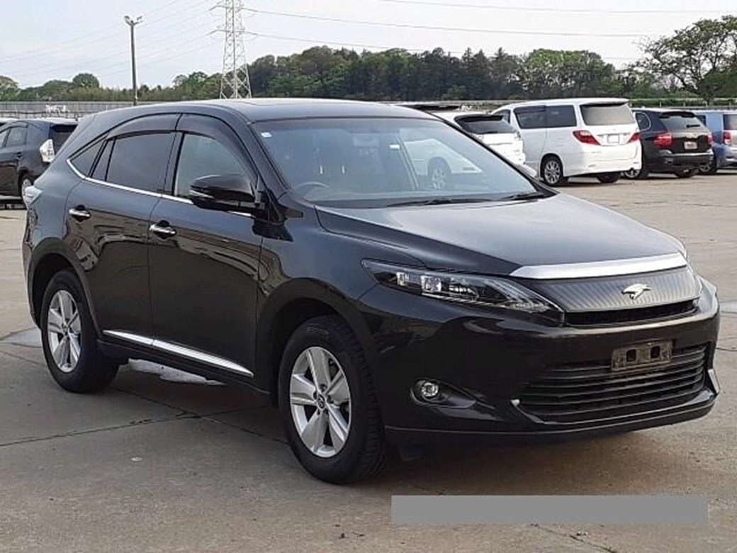 2016 Toyota Harrier 74,000kms | Image 1 of 23