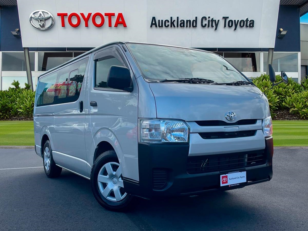 2018 Toyota Hiace 120,525kms | Image 1 of 21
