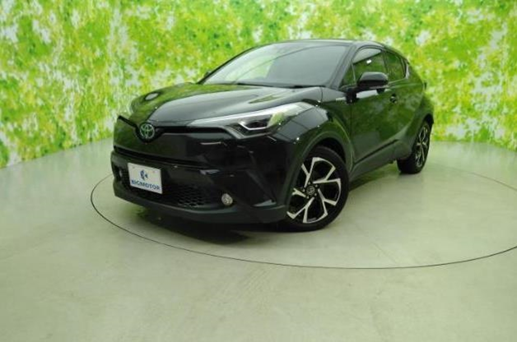 2017 Toyota C-HR 71,000kms | Image 1 of 18